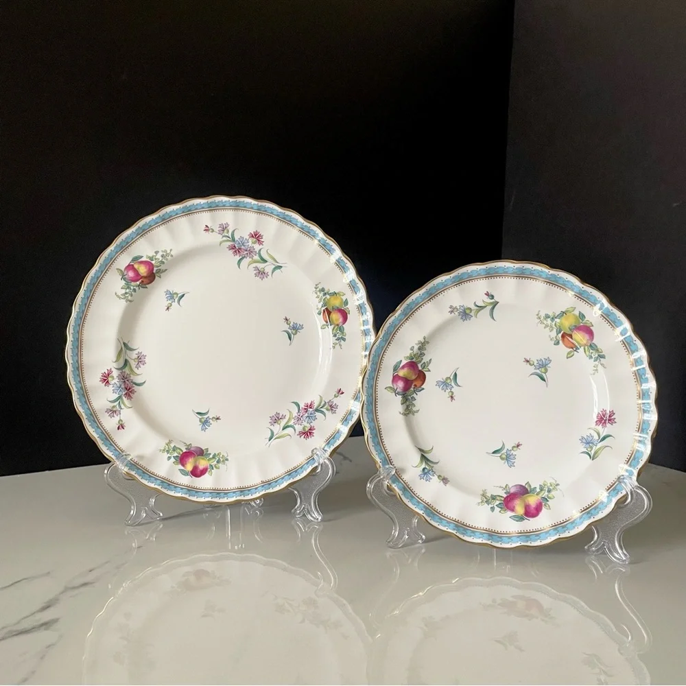 Trapnell Sprays Salad & Bread Plates by Spode